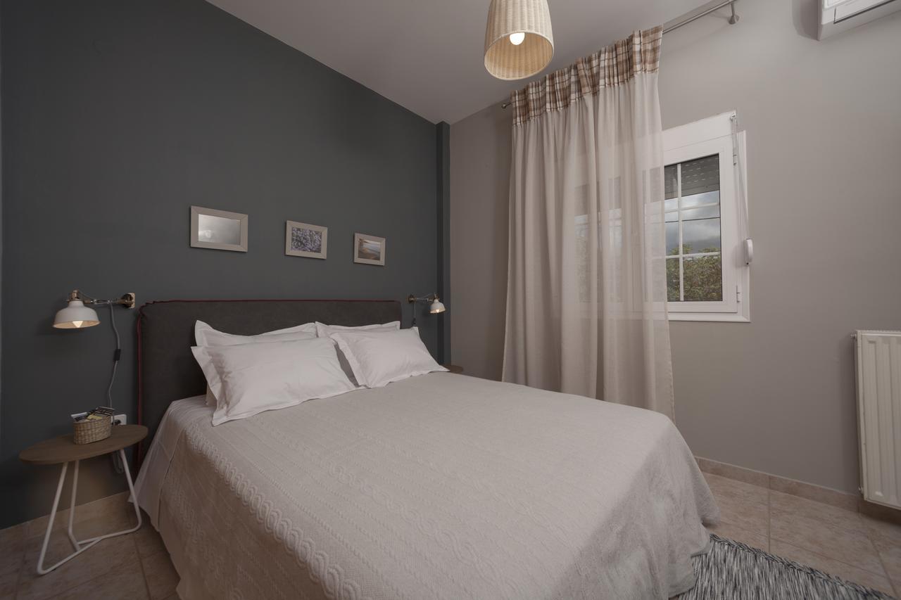Live In Lemnos Apartments Moudhros Екстер'єр фото